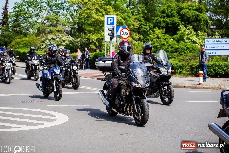 Zdjęcie w galerii na portalu naszraciborz.pl: Raciborskie rozpoczęcie sezonu motocyklowego [FOTO i WIDEO] wiadomości z regionu