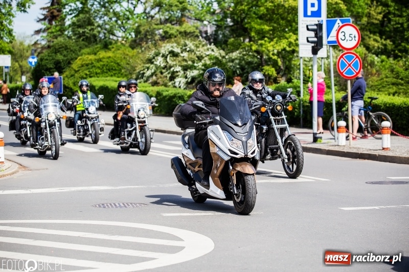 Zdjęcie w galerii na portalu naszraciborz.pl: Raciborskie rozpoczęcie sezonu motocyklowego [FOTO i WIDEO] wiadomości z regionu