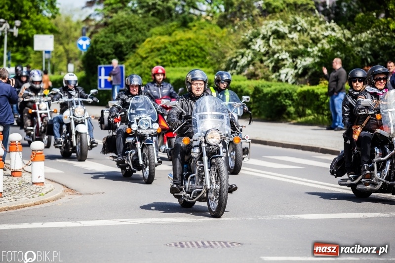 Zdjęcie w galerii na portalu naszraciborz.pl: Raciborskie rozpoczęcie sezonu motocyklowego [FOTO i WIDEO] wiadomości z regionu