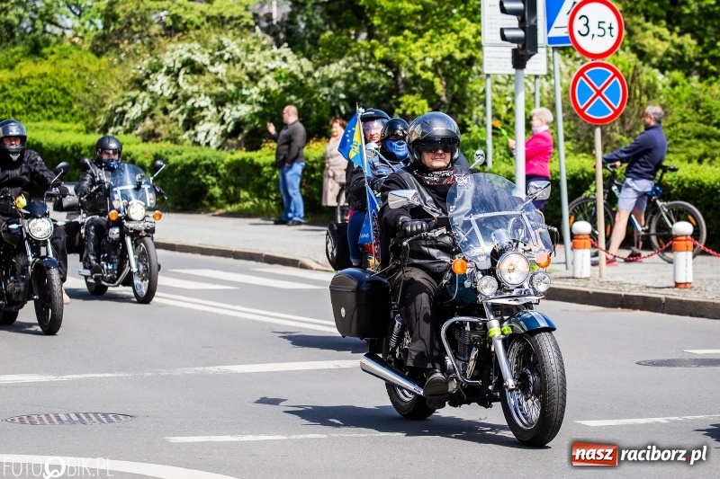 Zdjęcie w galerii na portalu naszraciborz.pl: Raciborskie rozpoczęcie sezonu motocyklowego [FOTO i WIDEO] wiadomości z regionu