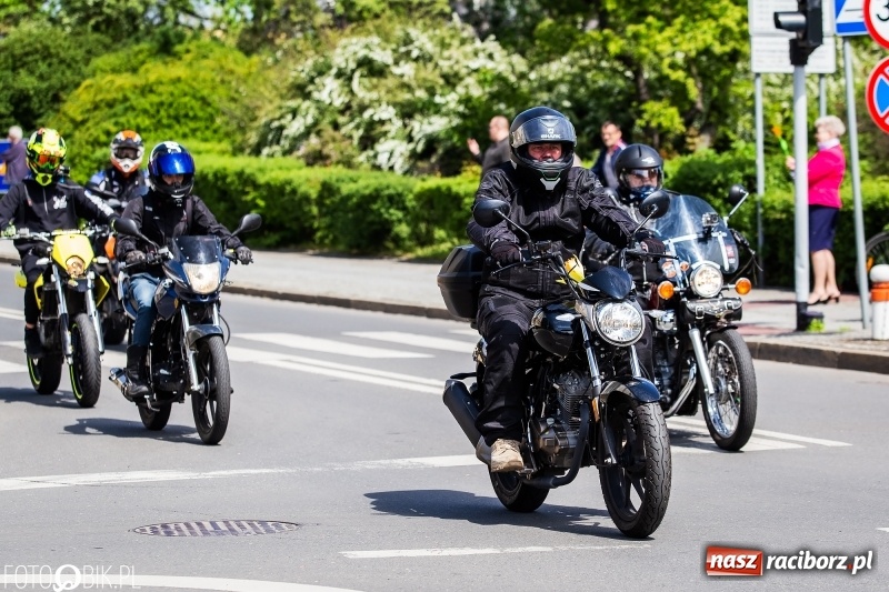 Zdjęcie w galerii na portalu naszraciborz.pl: Raciborskie rozpoczęcie sezonu motocyklowego [FOTO i WIDEO] wiadomości z regionu