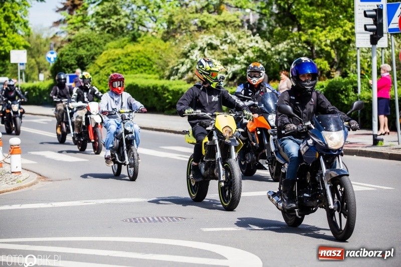 Zdjęcie w galerii na portalu naszraciborz.pl: Raciborskie rozpoczęcie sezonu motocyklowego [FOTO i WIDEO] wiadomości z regionu