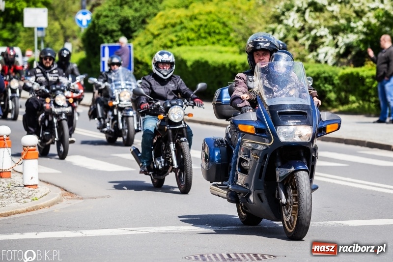 Zdjęcie w galerii na portalu naszraciborz.pl: Raciborskie rozpoczęcie sezonu motocyklowego [FOTO i WIDEO] wiadomości z regionu