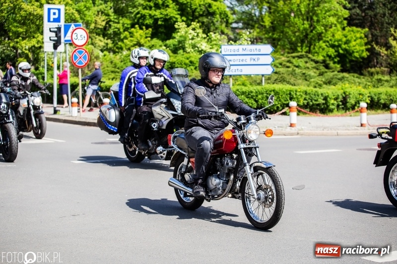 Zdjęcie w galerii na portalu naszraciborz.pl: Raciborskie rozpoczęcie sezonu motocyklowego [FOTO i WIDEO] wiadomości z regionu