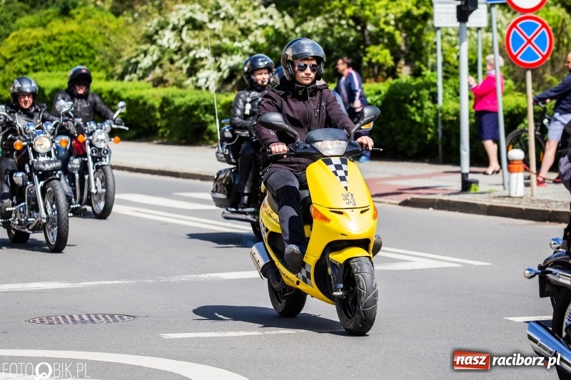 Zdjęcie w galerii na portalu naszraciborz.pl: Raciborskie rozpoczęcie sezonu motocyklowego [FOTO i WIDEO] wiadomości z regionu