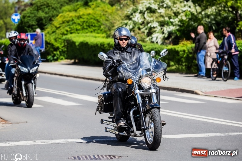 Zdjęcie w galerii na portalu naszraciborz.pl: Raciborskie rozpoczęcie sezonu motocyklowego [FOTO i WIDEO] wiadomości z regionu