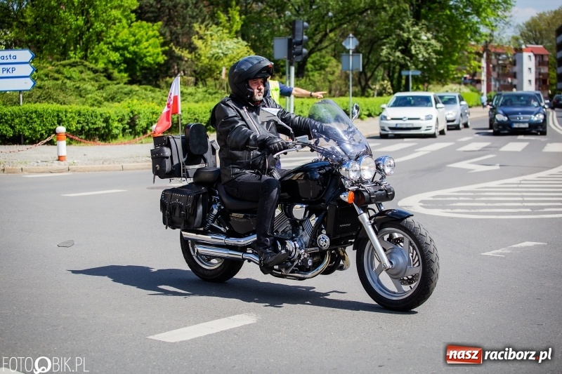 Zdjęcie w galerii na portalu naszraciborz.pl: Raciborskie rozpoczęcie sezonu motocyklowego [FOTO i WIDEO] wiadomości z regionu