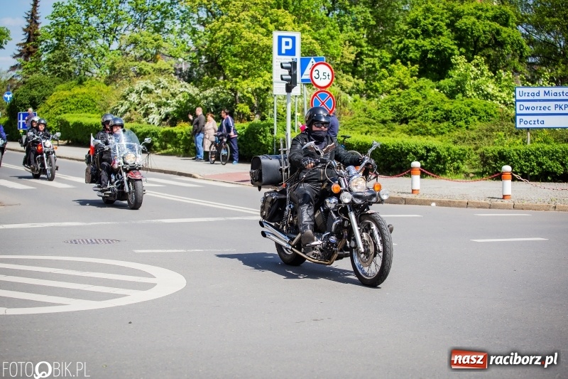 Zdjęcie w galerii na portalu naszraciborz.pl: Raciborskie rozpoczęcie sezonu motocyklowego [FOTO i WIDEO] wiadomości z regionu