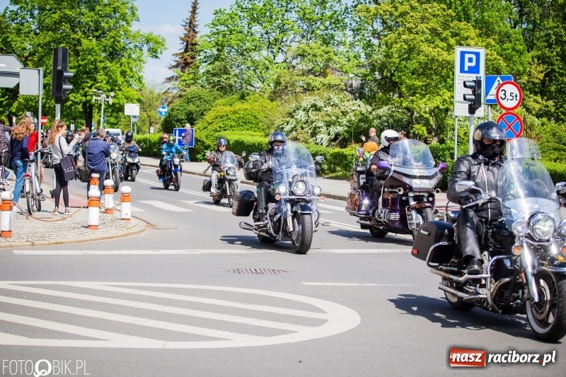 Zdjęcie w galerii na portalu naszraciborz.pl: Raciborskie rozpoczęcie sezonu motocyklowego [FOTO i WIDEO] wiadomości z regionu