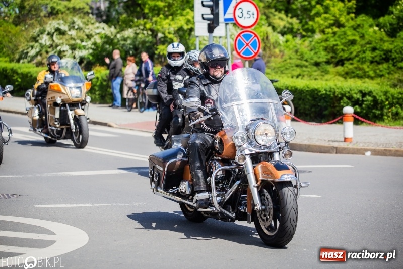 Zdjęcie w galerii na portalu naszraciborz.pl: Raciborskie rozpoczęcie sezonu motocyklowego [FOTO i WIDEO] wiadomości z regionu