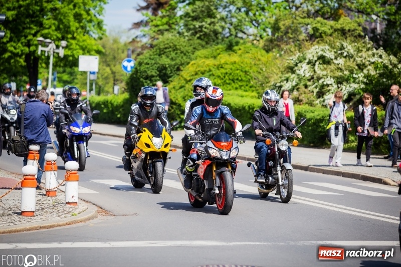 Zdjęcie w galerii na portalu naszraciborz.pl: Raciborskie rozpoczęcie sezonu motocyklowego [FOTO i WIDEO] wiadomości z regionu