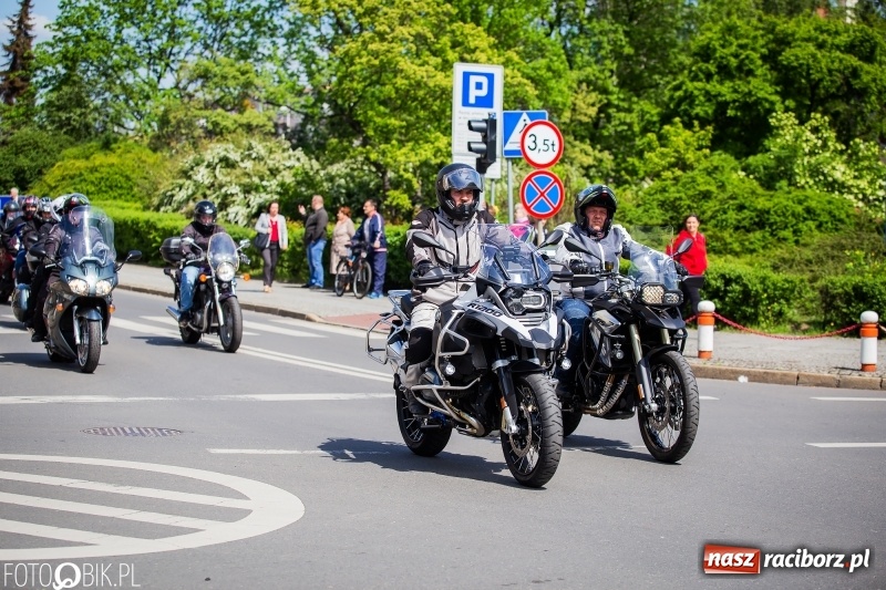 Zdjęcie w galerii na portalu naszraciborz.pl: Raciborskie rozpoczęcie sezonu motocyklowego [FOTO i WIDEO] wiadomości z regionu