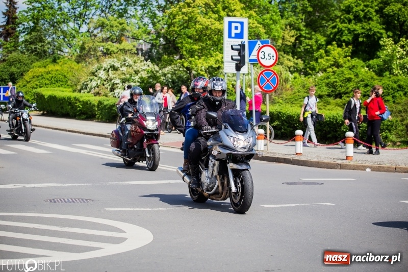 Zdjęcie w galerii na portalu naszraciborz.pl: Raciborskie rozpoczęcie sezonu motocyklowego [FOTO i WIDEO] wiadomości z regionu