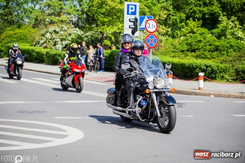 Zdjęcie w galerii na portalu naszraciborz.pl: Raciborskie rozpoczęcie sezonu motocyklowego [FOTO i WIDEO] wiadomości z regionu