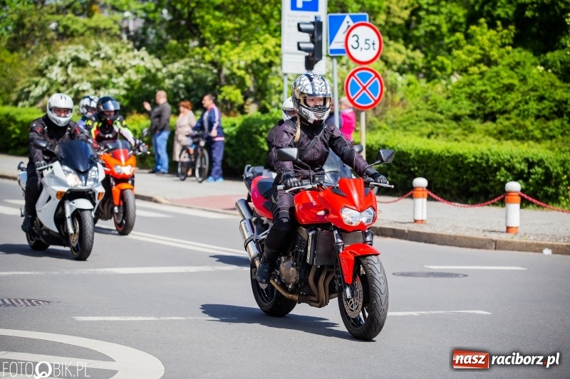 Zdjęcie w galerii na portalu naszraciborz.pl: Raciborskie rozpoczęcie sezonu motocyklowego [FOTO i WIDEO] wiadomości z regionu