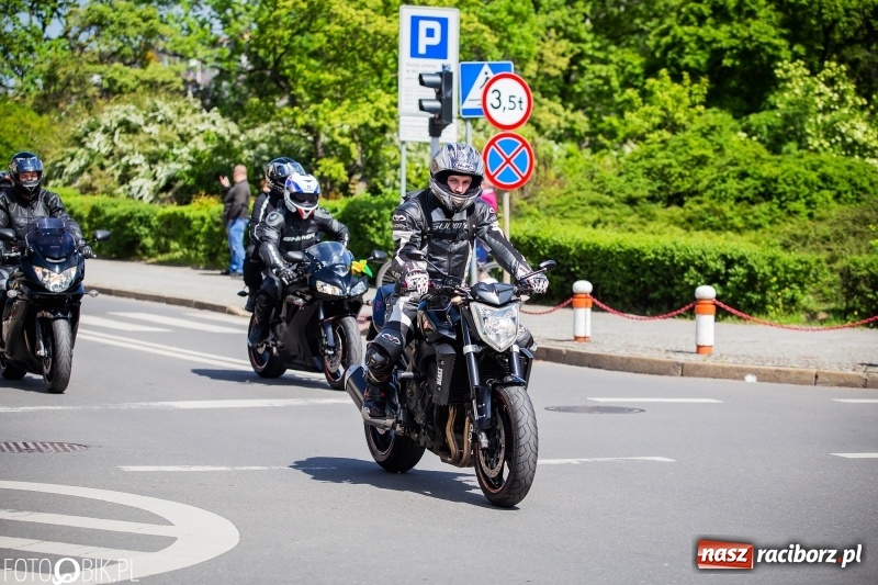 Zdjęcie w galerii na portalu naszraciborz.pl: Raciborskie rozpoczęcie sezonu motocyklowego [FOTO i WIDEO] wiadomości z regionu