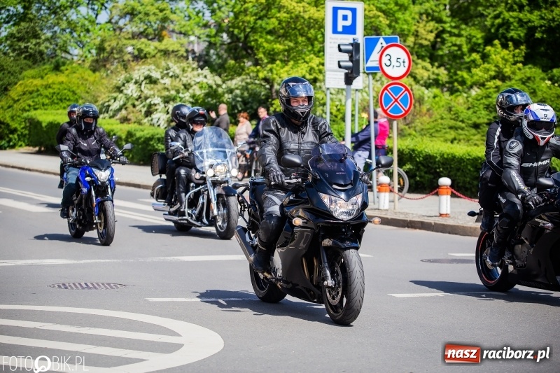 Zdjęcie w galerii na portalu naszraciborz.pl: Raciborskie rozpoczęcie sezonu motocyklowego [FOTO i WIDEO] wiadomości z regionu