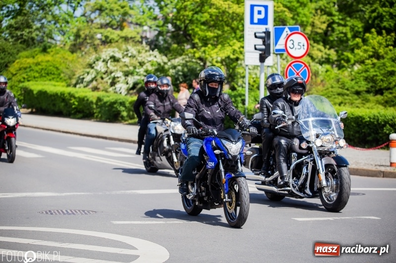 Zdjęcie w galerii na portalu naszraciborz.pl: Raciborskie rozpoczęcie sezonu motocyklowego [FOTO i WIDEO] wiadomości z regionu