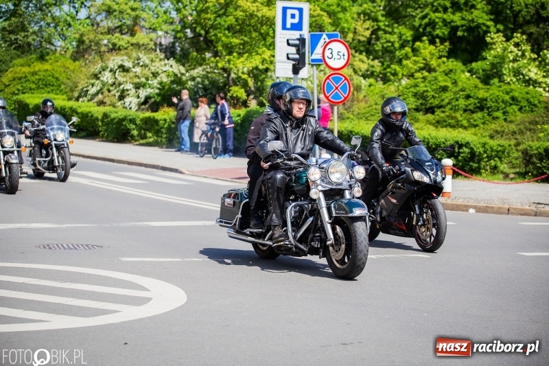 Zdjęcie w galerii na portalu naszraciborz.pl: Raciborskie rozpoczęcie sezonu motocyklowego [FOTO i WIDEO] wiadomości z regionu