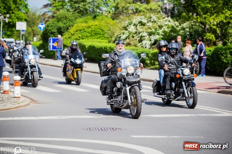 Zdjęcie w galerii na portalu naszraciborz.pl: Raciborskie rozpoczęcie sezonu motocyklowego [FOTO i WIDEO] wiadomości z regionu