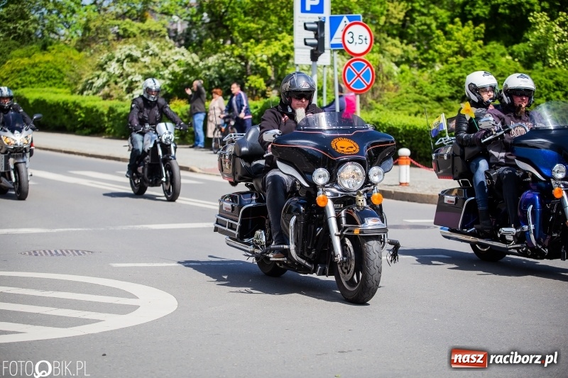 Zdjęcie w galerii na portalu naszraciborz.pl: Raciborskie rozpoczęcie sezonu motocyklowego [FOTO i WIDEO] wiadomości z regionu