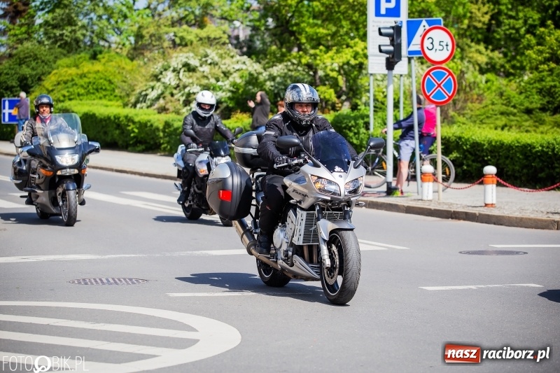 Zdjęcie w galerii na portalu naszraciborz.pl: Raciborskie rozpoczęcie sezonu motocyklowego [FOTO i WIDEO] wiadomości z regionu