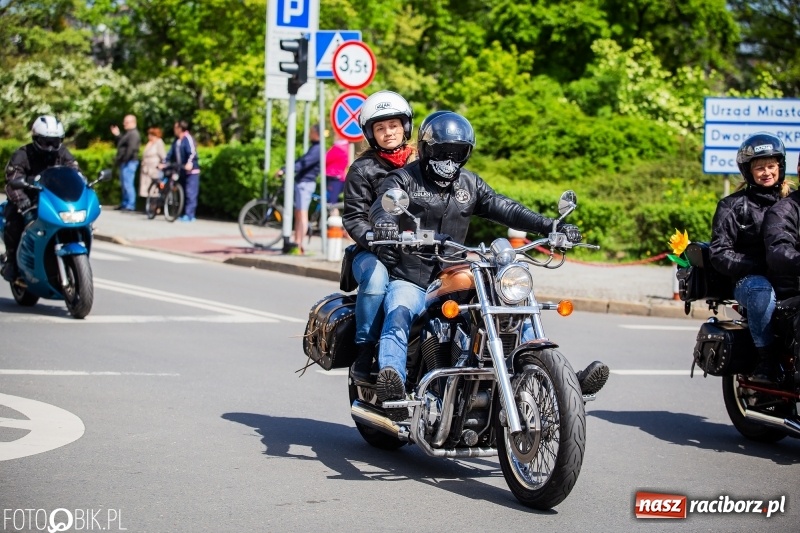 Zdjęcie w galerii na portalu naszraciborz.pl: Raciborskie rozpoczęcie sezonu motocyklowego [FOTO i WIDEO] wiadomości z regionu