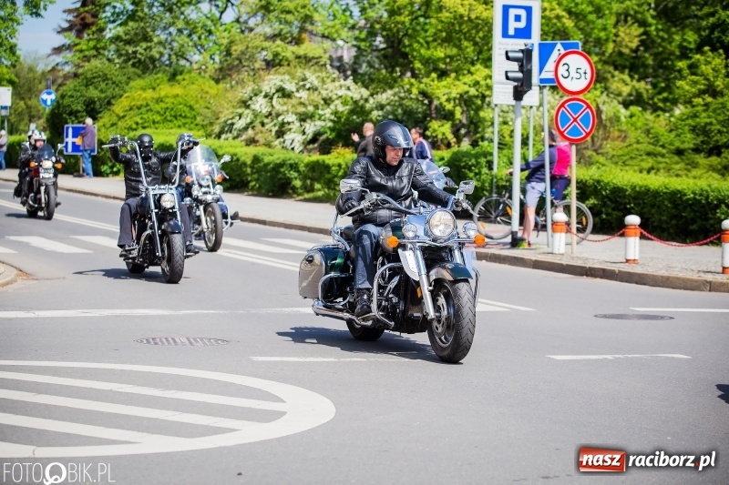 Zdjęcie w galerii na portalu naszraciborz.pl: Raciborskie rozpoczęcie sezonu motocyklowego [FOTO i WIDEO] wiadomości z regionu