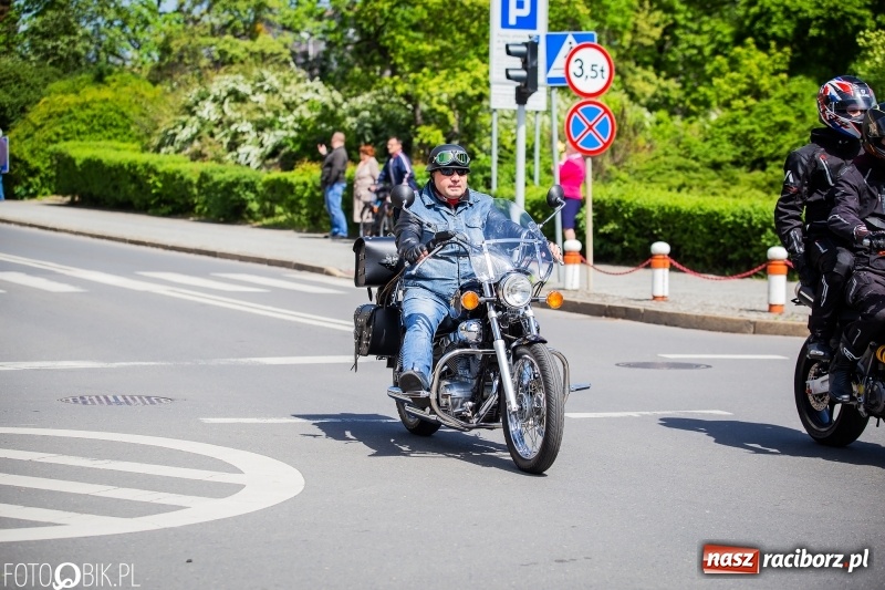 Zdjęcie w galerii na portalu naszraciborz.pl: Raciborskie rozpoczęcie sezonu motocyklowego [FOTO i WIDEO] wiadomości z regionu