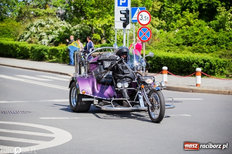 Zdjęcie w galerii na portalu naszraciborz.pl: Raciborskie rozpoczęcie sezonu motocyklowego [FOTO i WIDEO] wiadomości z regionu