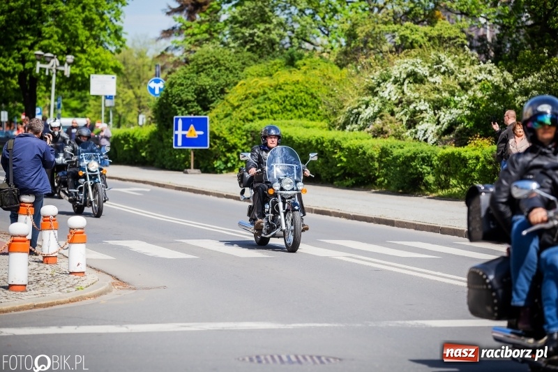 Zdjęcie w galerii na portalu naszraciborz.pl: Raciborskie rozpoczęcie sezonu motocyklowego [FOTO i WIDEO] wiadomości z regionu