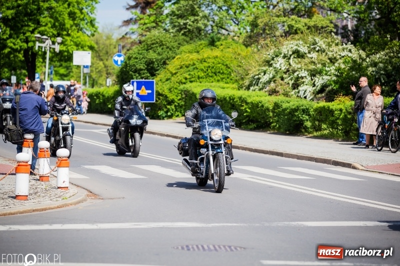 Zdjęcie w galerii na portalu naszraciborz.pl: Raciborskie rozpoczęcie sezonu motocyklowego [FOTO i WIDEO] wiadomości z regionu