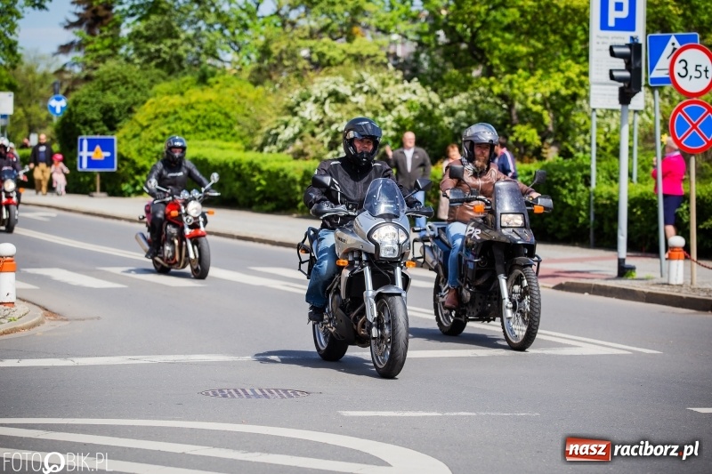 Zdjęcie w galerii na portalu naszraciborz.pl: Raciborskie rozpoczęcie sezonu motocyklowego [FOTO i WIDEO] wiadomości z regionu