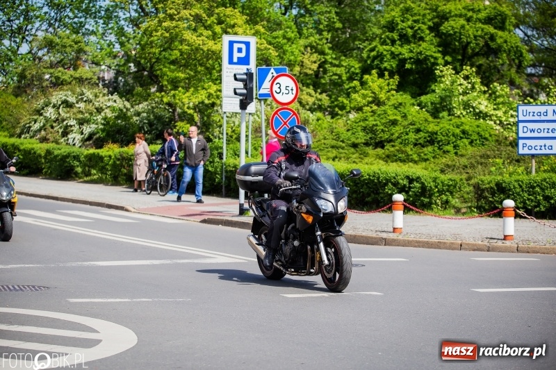 Zdjęcie w galerii na portalu naszraciborz.pl: Raciborskie rozpoczęcie sezonu motocyklowego [FOTO i WIDEO] wiadomości z regionu