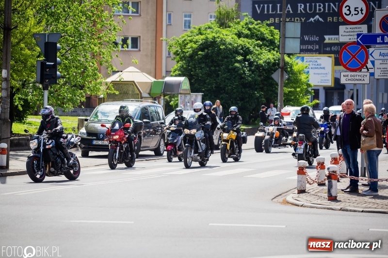 Zdjęcie w galerii na portalu naszraciborz.pl: Raciborskie rozpoczęcie sezonu motocyklowego [FOTO i WIDEO] wiadomości z regionu