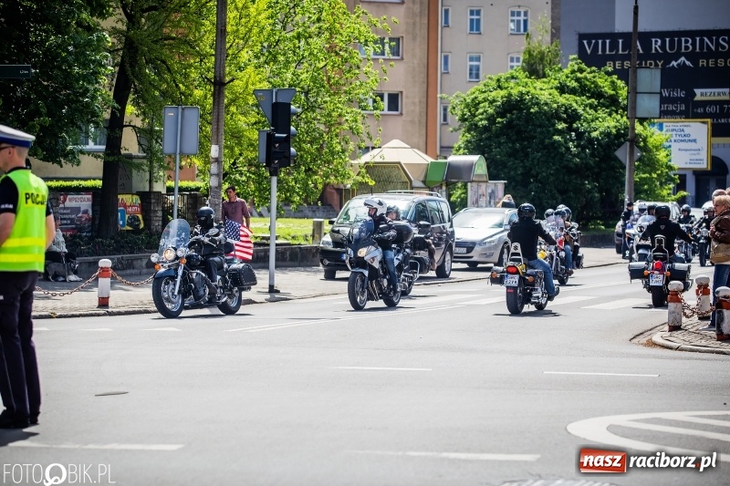 Zdjęcie w galerii na portalu naszraciborz.pl: Raciborskie rozpoczęcie sezonu motocyklowego [FOTO i WIDEO] wiadomości z regionu
