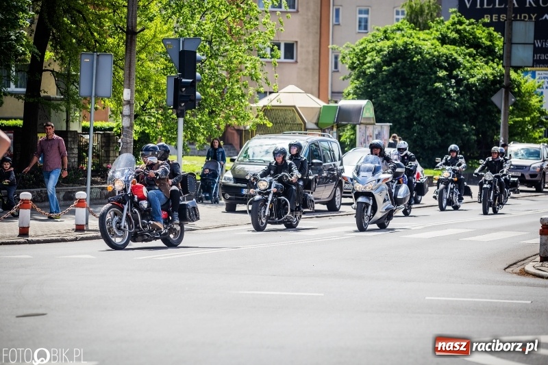 Zdjęcie w galerii na portalu naszraciborz.pl: Raciborskie rozpoczęcie sezonu motocyklowego [FOTO i WIDEO] wiadomości z regionu
