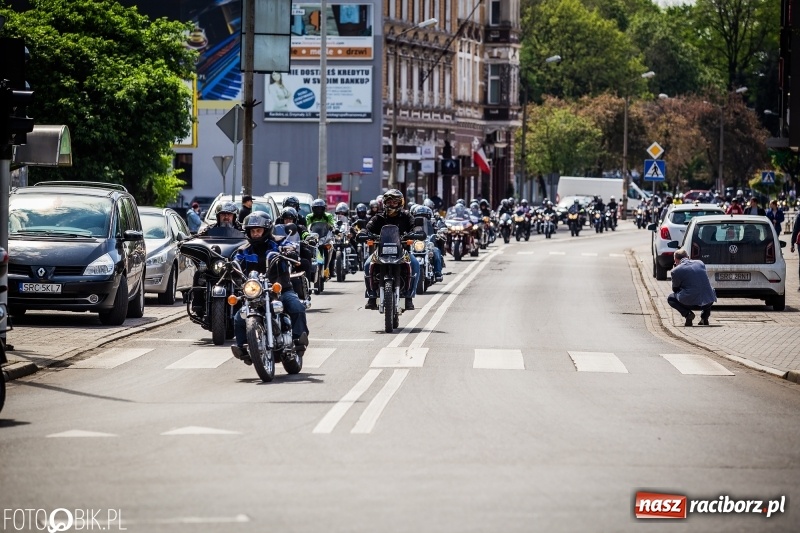 Zdjęcie w galerii na portalu naszraciborz.pl: Raciborskie rozpoczęcie sezonu motocyklowego [FOTO i WIDEO] wiadomości z regionu