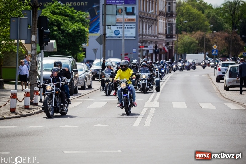 Zdjęcie w galerii na portalu naszraciborz.pl: Raciborskie rozpoczęcie sezonu motocyklowego [FOTO i WIDEO] wiadomości z regionu
