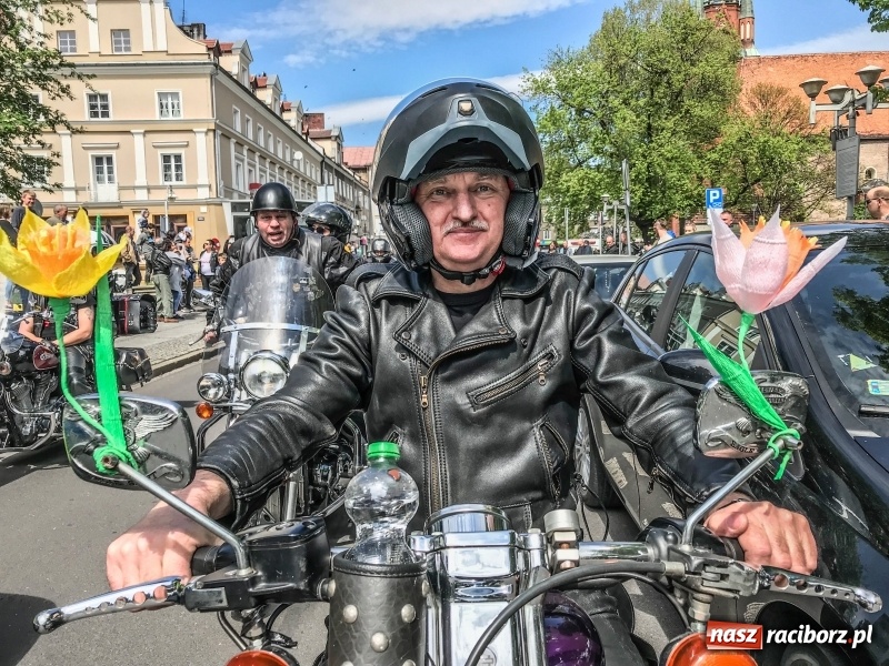 Zdjęcie w galerii na portalu naszraciborz.pl: Raciborskie rozpoczęcie sezonu motocyklowego [FOTO i WIDEO] wiadomości z regionu