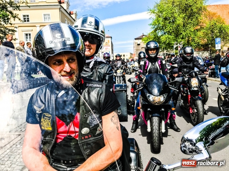 Zdjęcie w galerii na portalu naszraciborz.pl: Raciborskie rozpoczęcie sezonu motocyklowego [FOTO i WIDEO] wiadomości z regionu