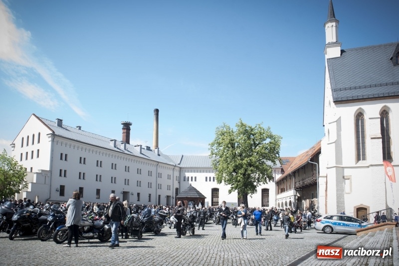 Zdjęcie w galerii na portalu naszraciborz.pl: Raciborskie rozpoczęcie sezonu motocyklowego [FOTO i WIDEO] wiadomości z regionu