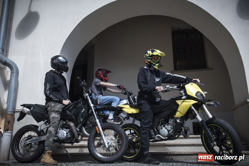 Zdjęcie w galerii na portalu naszraciborz.pl: Raciborskie rozpoczęcie sezonu motocyklowego [FOTO i WIDEO] wiadomości z regionu