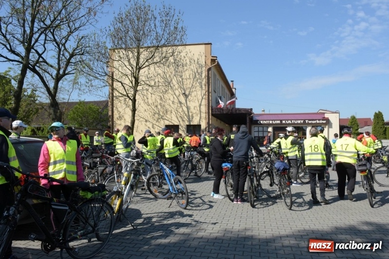 Zdjęcie w galerii na portalu naszraciborz.pl: Ale jazda ! Rajd rozpoczynający sezon rowerowy w gminie Krzyżanowice  wiadomości z regionu