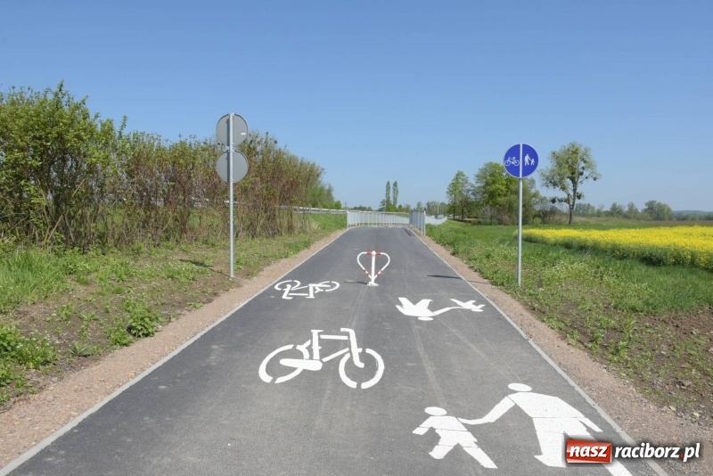 Zdjęcie w galerii na portalu naszraciborz.pl: Ale jazda ! Rajd rozpoczynający sezon rowerowy w gminie Krzyżanowice  wiadomości z regionu