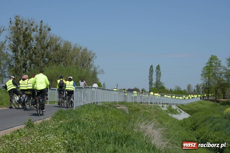 Zdjęcie w galerii na portalu naszraciborz.pl: Ale jazda ! Rajd rozpoczynający sezon rowerowy w gminie Krzyżanowice  wiadomości z regionu