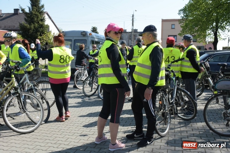 Zdjęcie w galerii na portalu naszraciborz.pl: Ale jazda ! Rajd rozpoczynający sezon rowerowy w gminie Krzyżanowice  wiadomości z regionu
