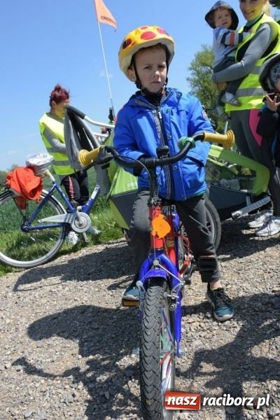 Zdjęcie w galerii na portalu naszraciborz.pl: Ale jazda ! Rajd rozpoczynający sezon rowerowy w gminie Krzyżanowice  wiadomości z regionu