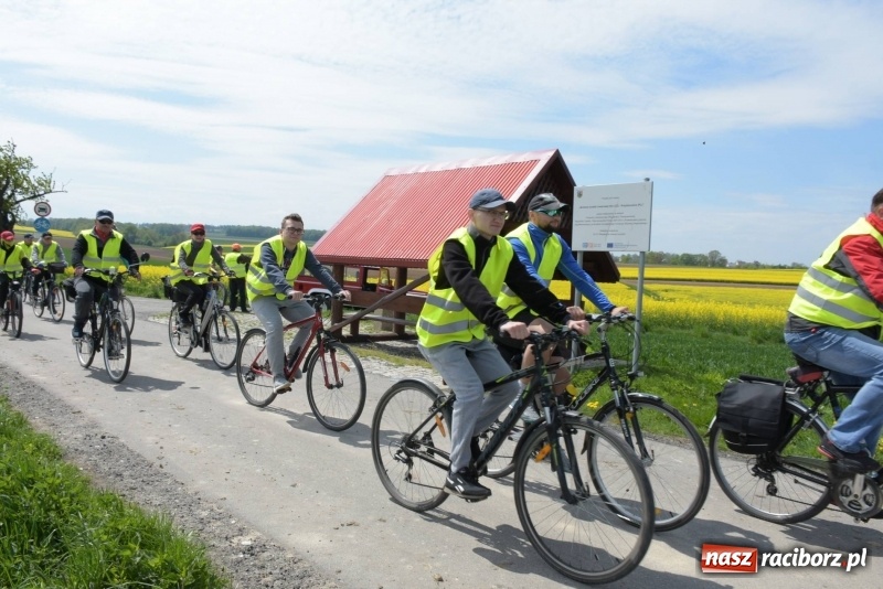 Zdjęcie w galerii na portalu naszraciborz.pl: Ale jazda ! Rajd rozpoczynający sezon rowerowy w gminie Krzyżanowice  wiadomości z regionu