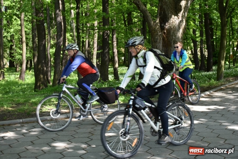 Zdjęcie w galerii na portalu naszraciborz.pl: Ale jazda ! Rajd rozpoczynający sezon rowerowy w gminie Krzyżanowice  wiadomości z regionu